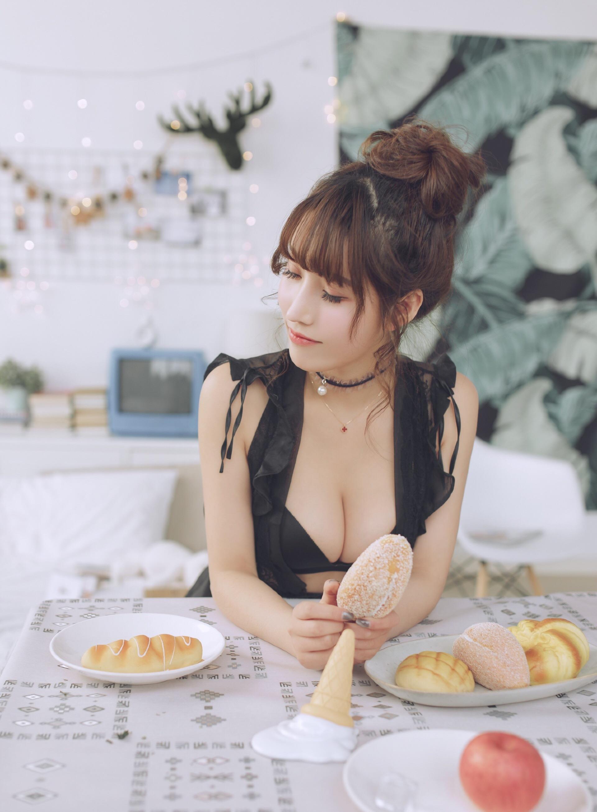 c.jpg