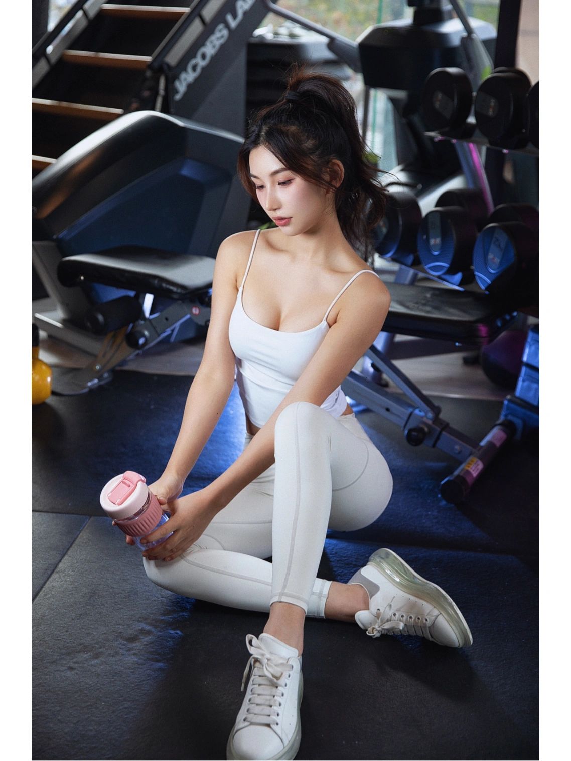 c.jpg