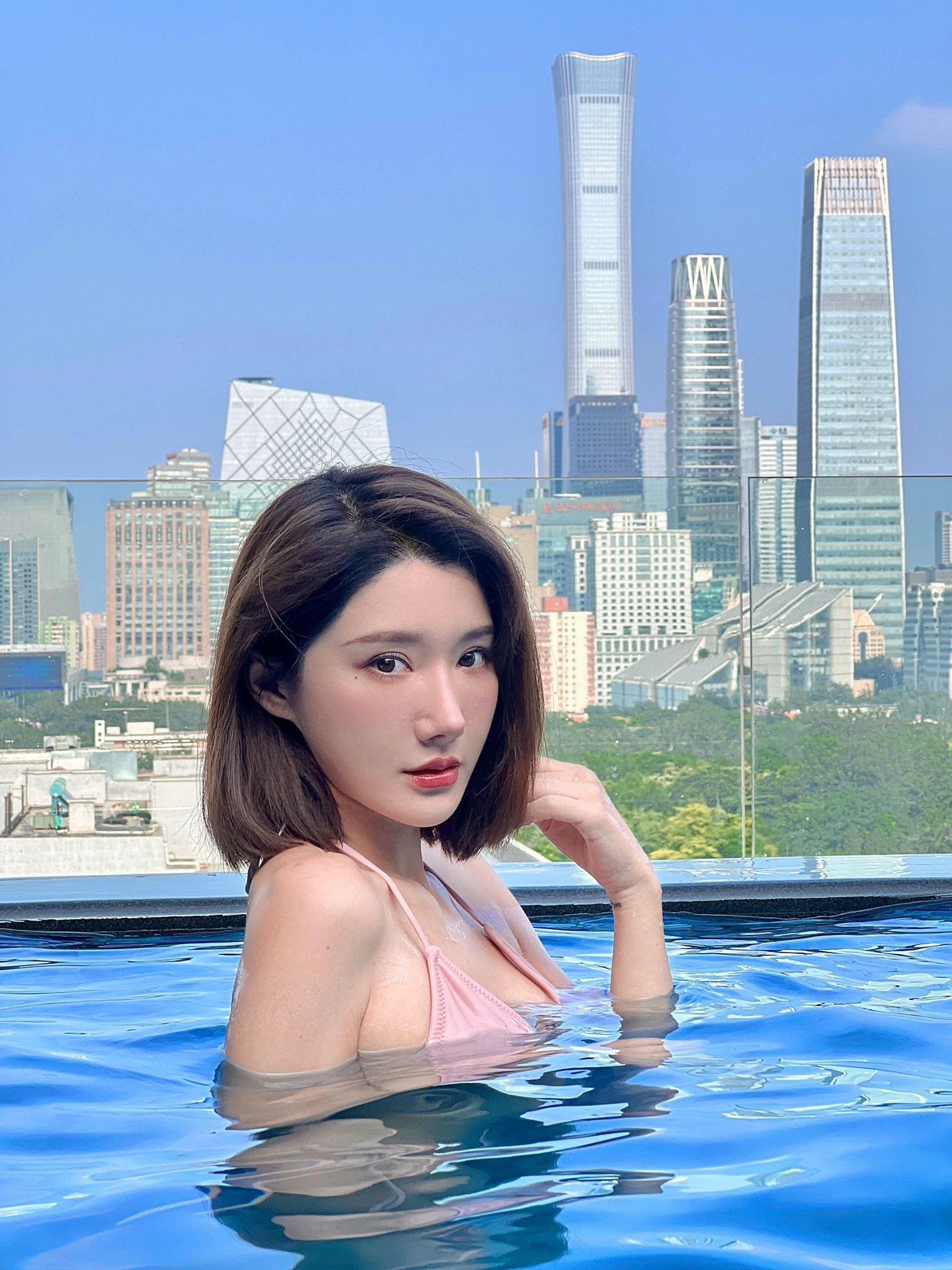c.jpg