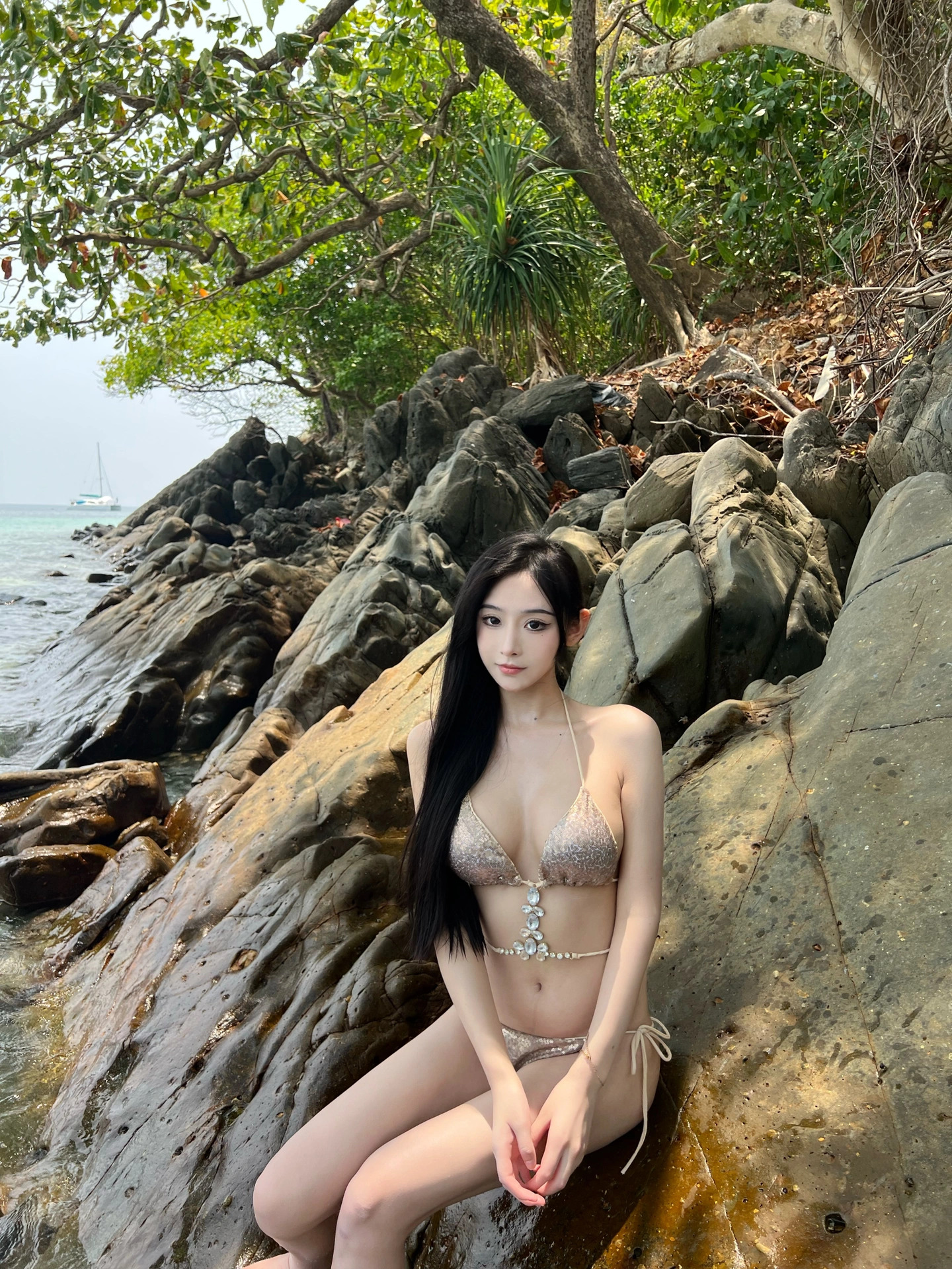 c.jpg