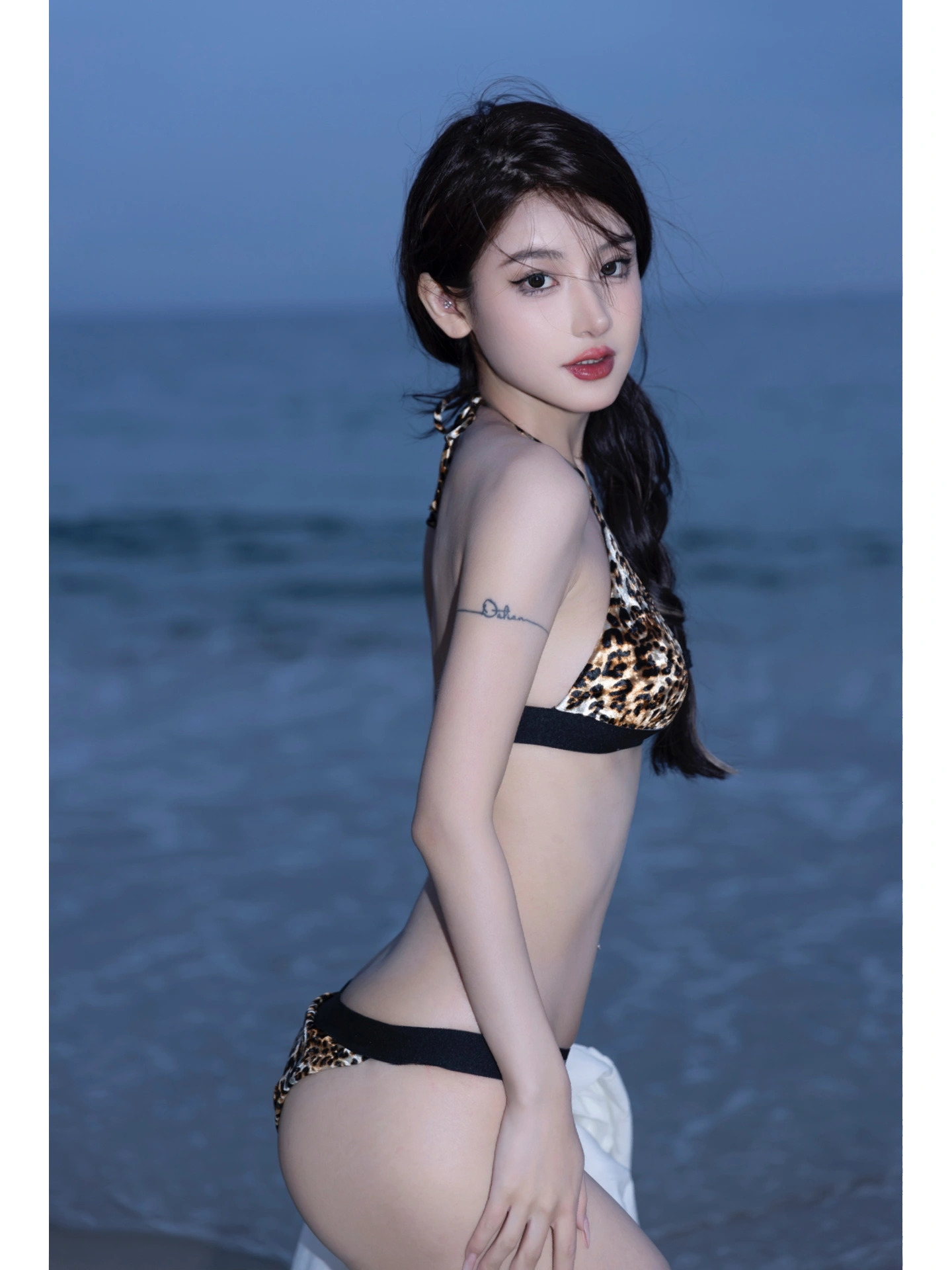 c.jpg