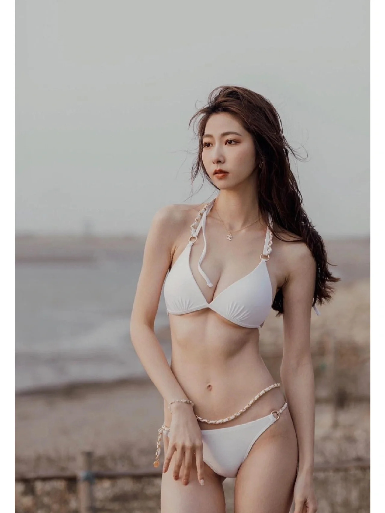 c.jpg