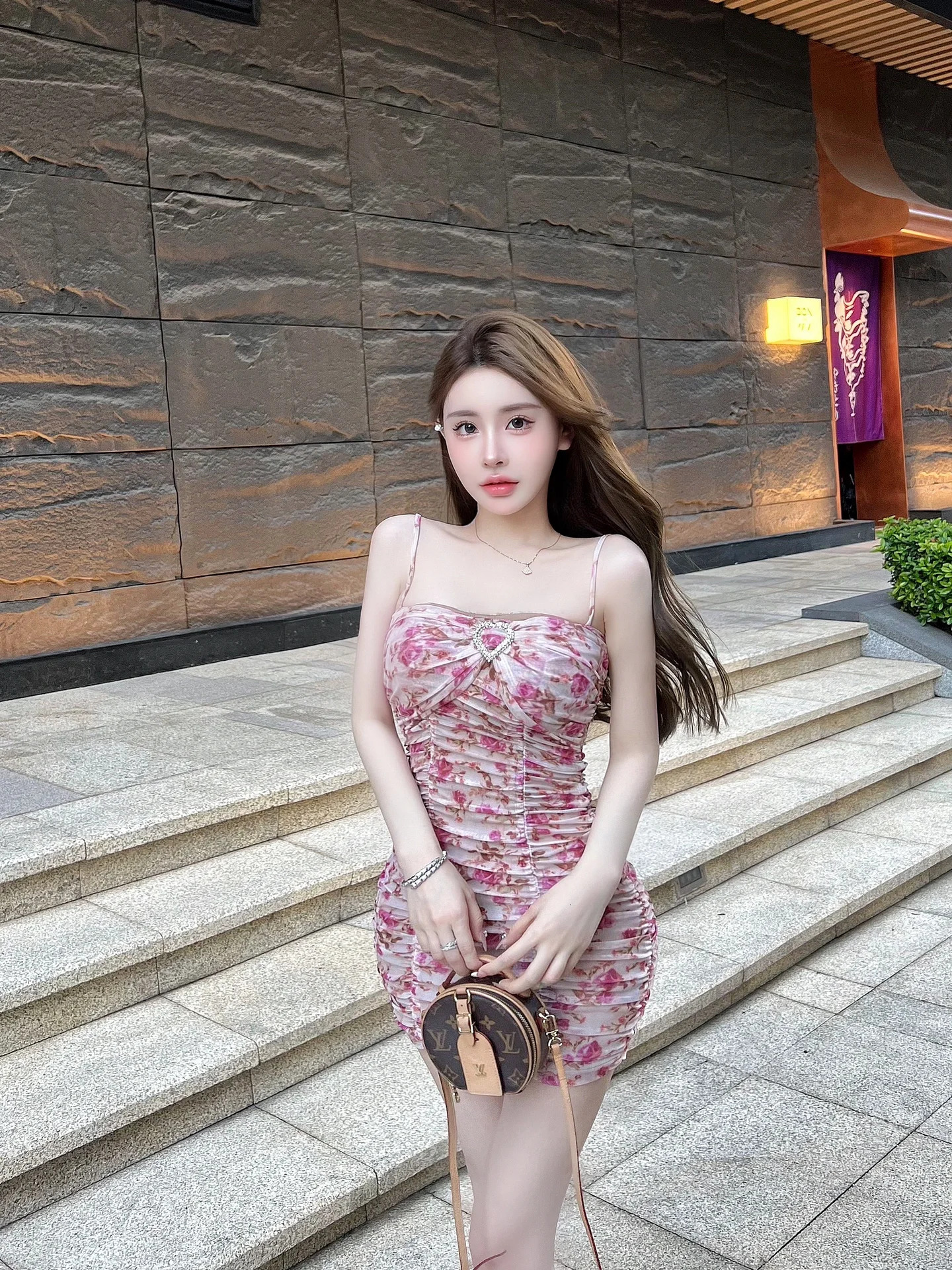 c.jpg