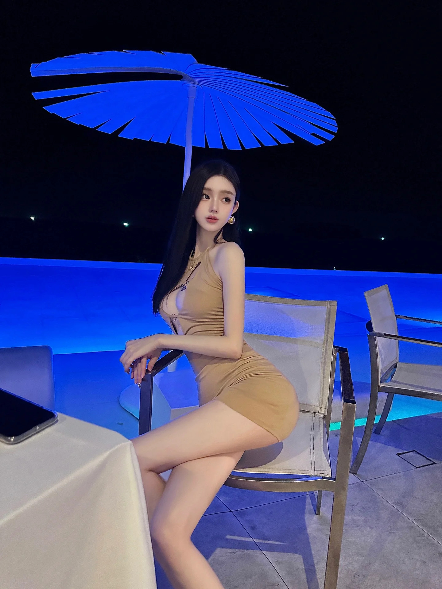 c.jpg