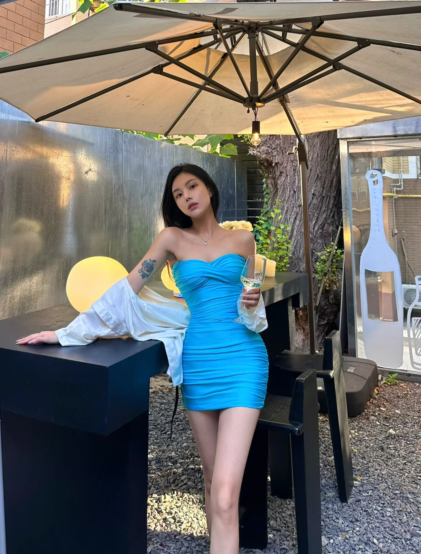 c.jpg