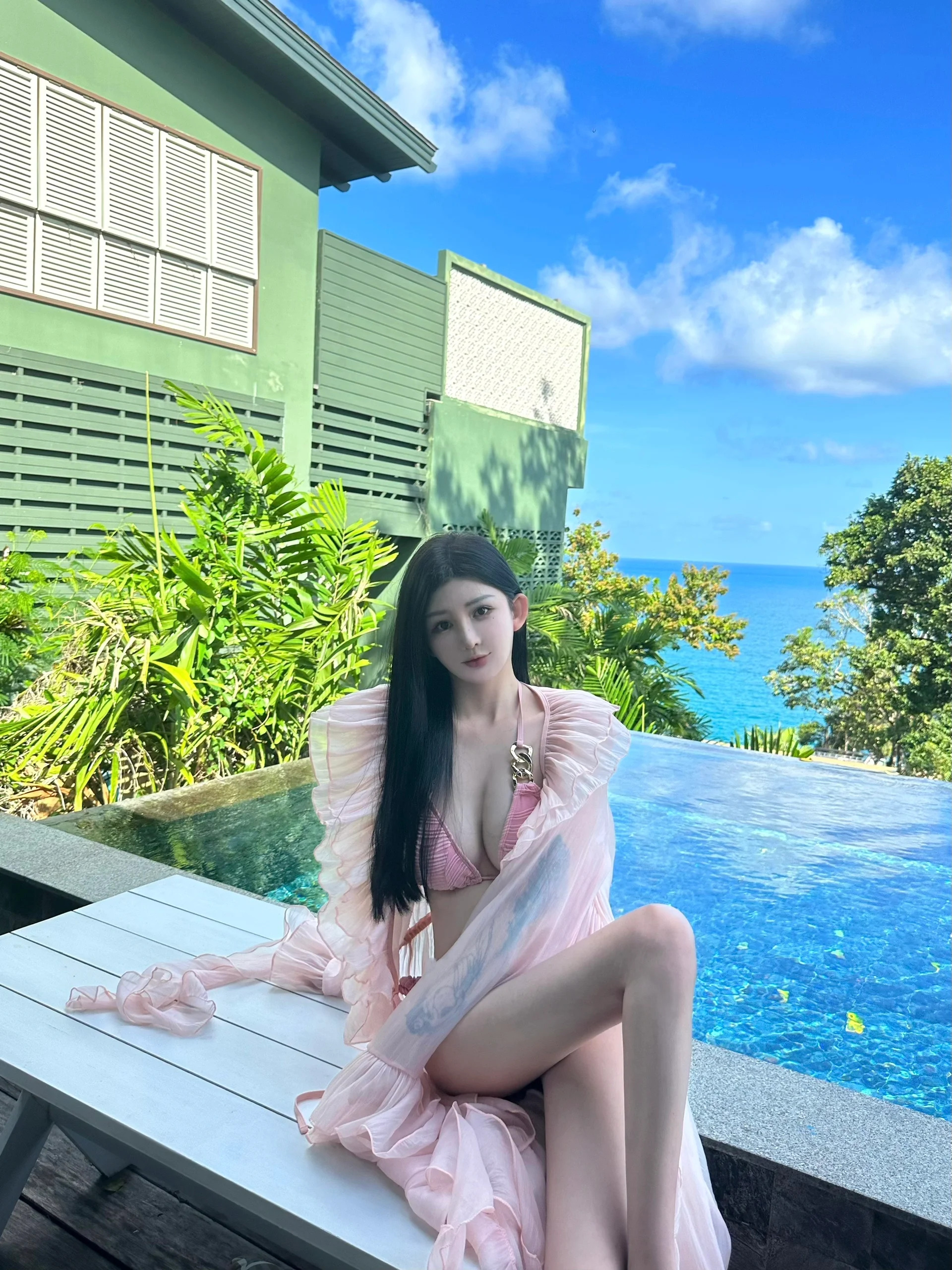 c.jpg