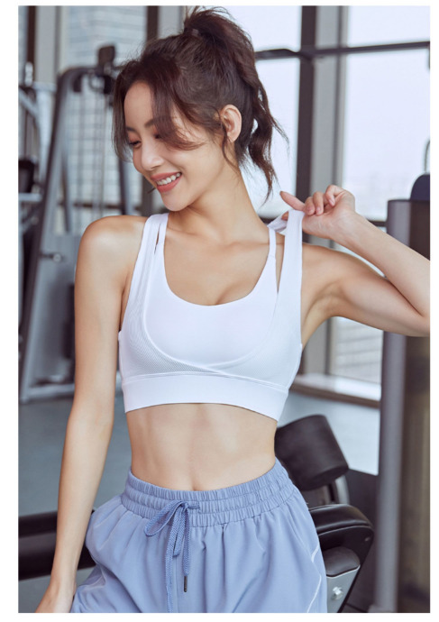 c.jpg