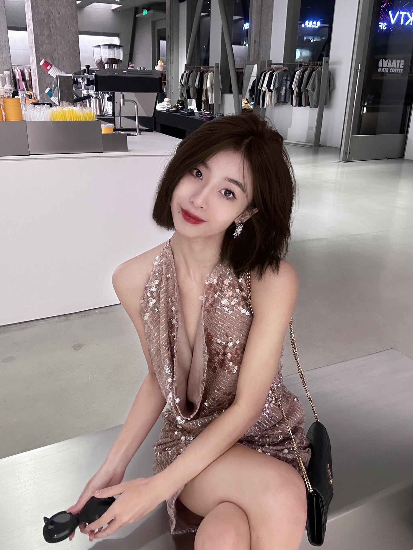 c.jpg