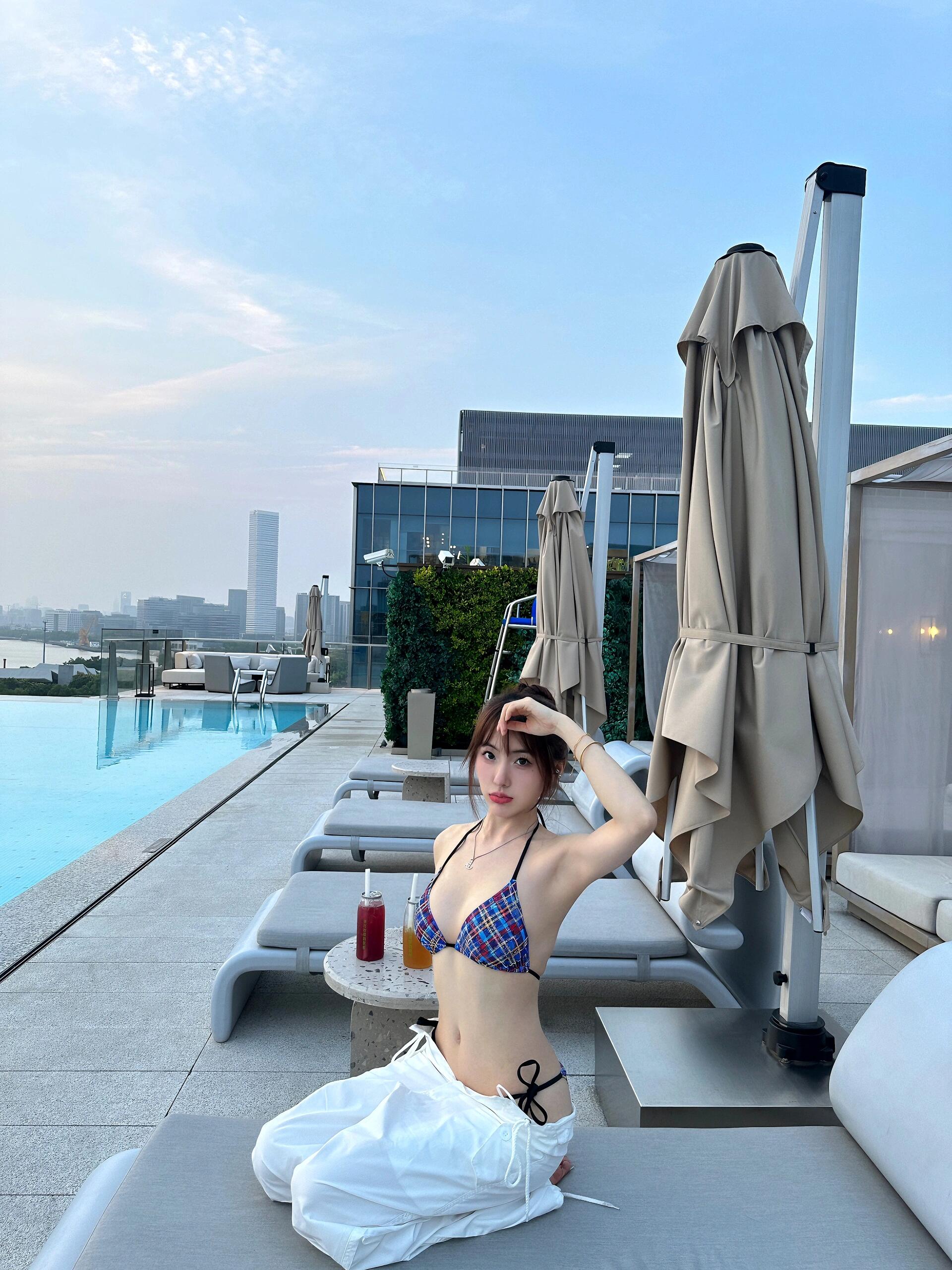 c.jpg