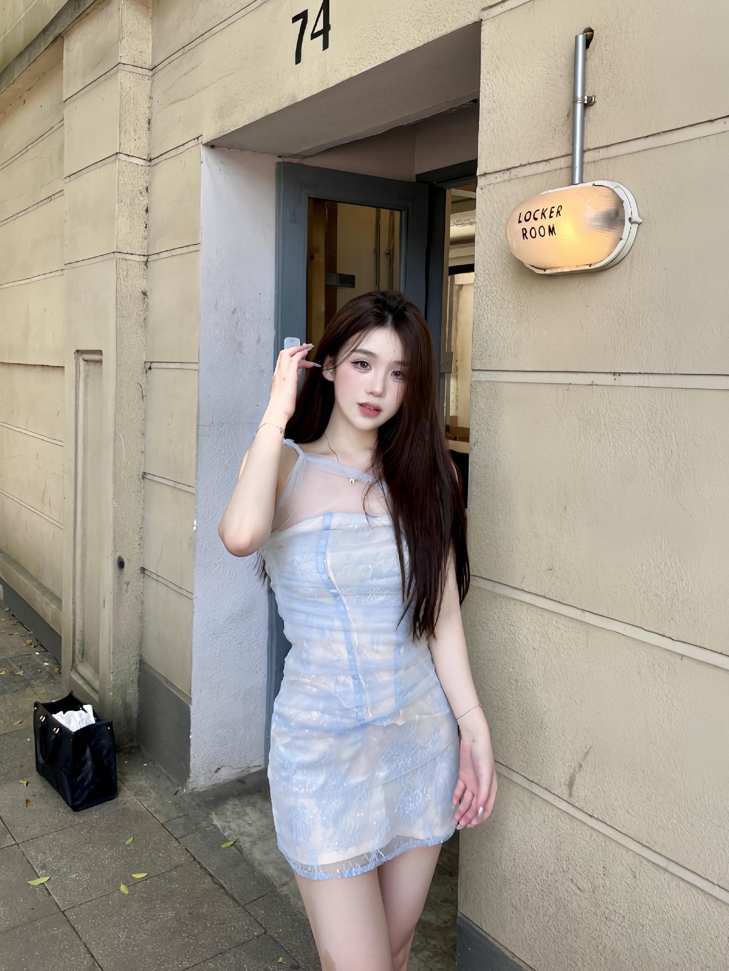 c.jpg