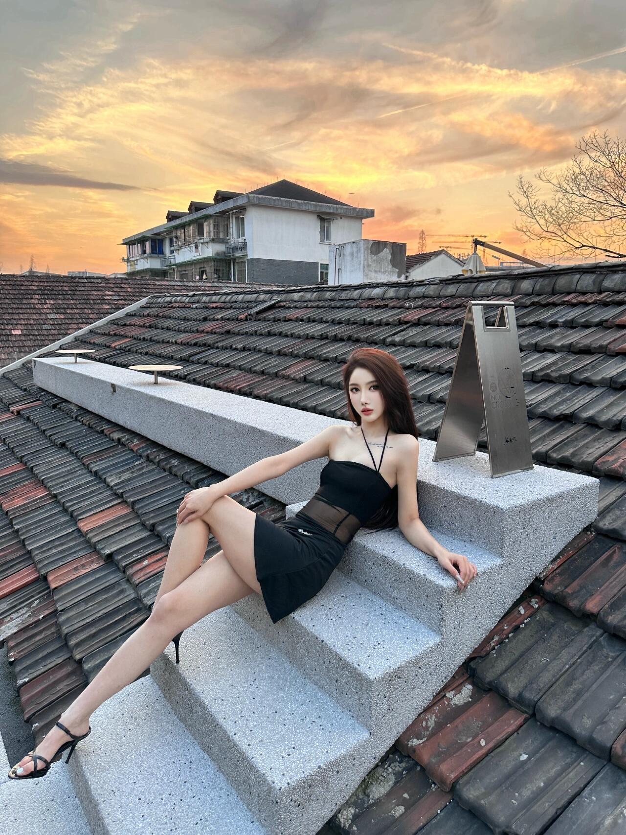 c.jpg