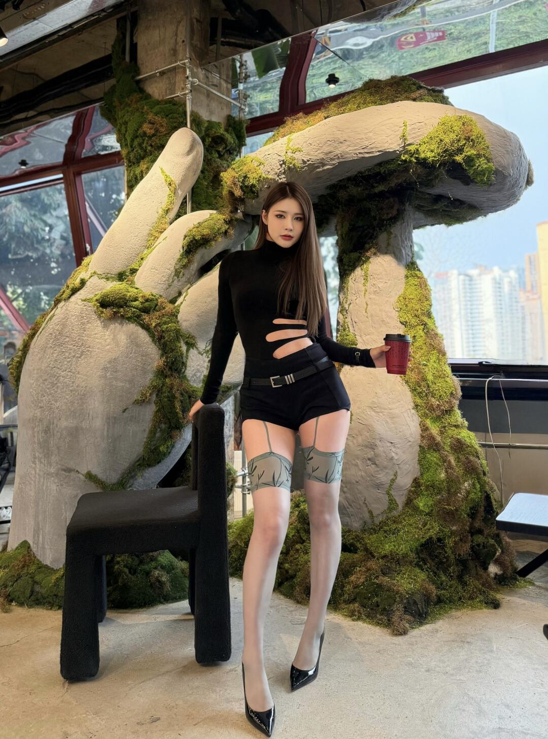 c.jpg
