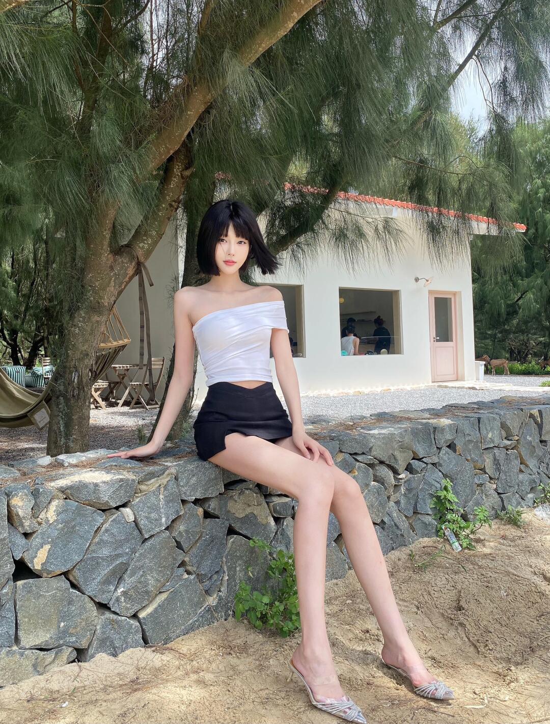 c.jpg