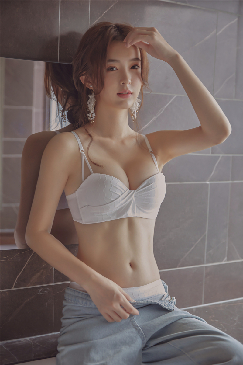 c.jpg