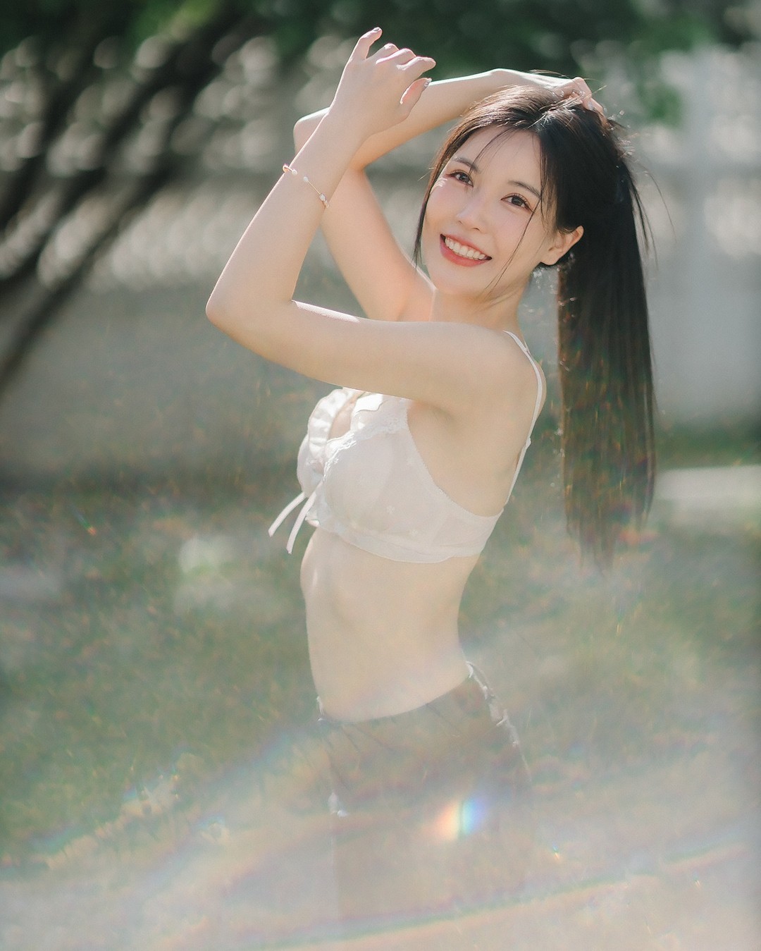 c.jpg