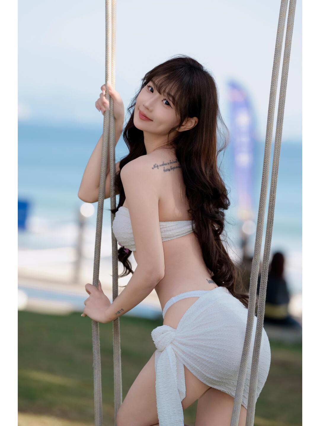 c.jpg