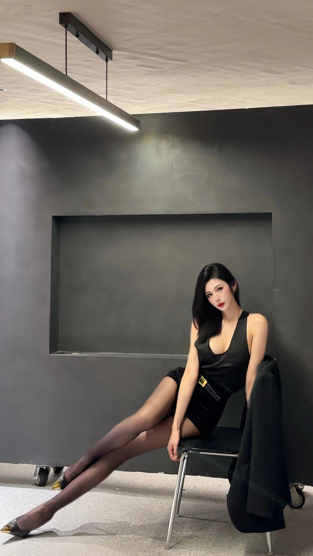 c.jpg