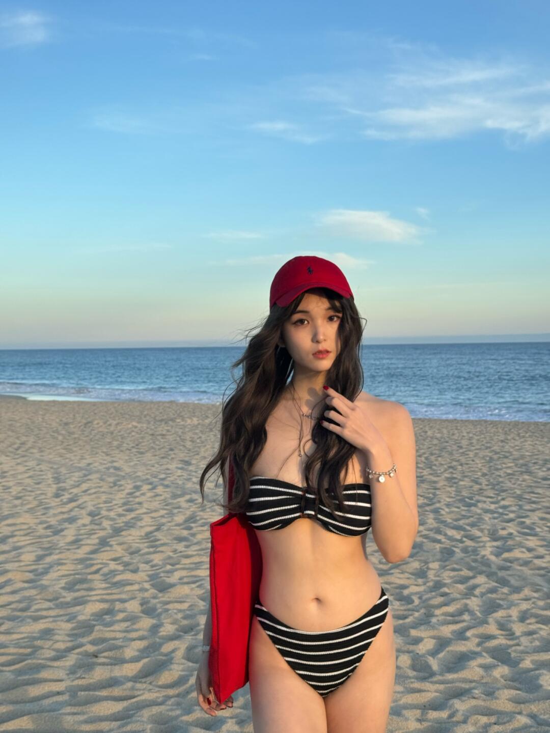 c.jpg
