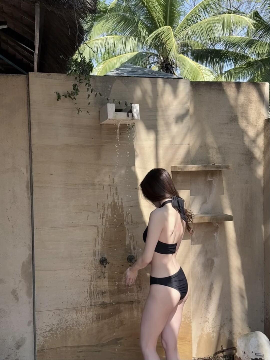 c.jpg