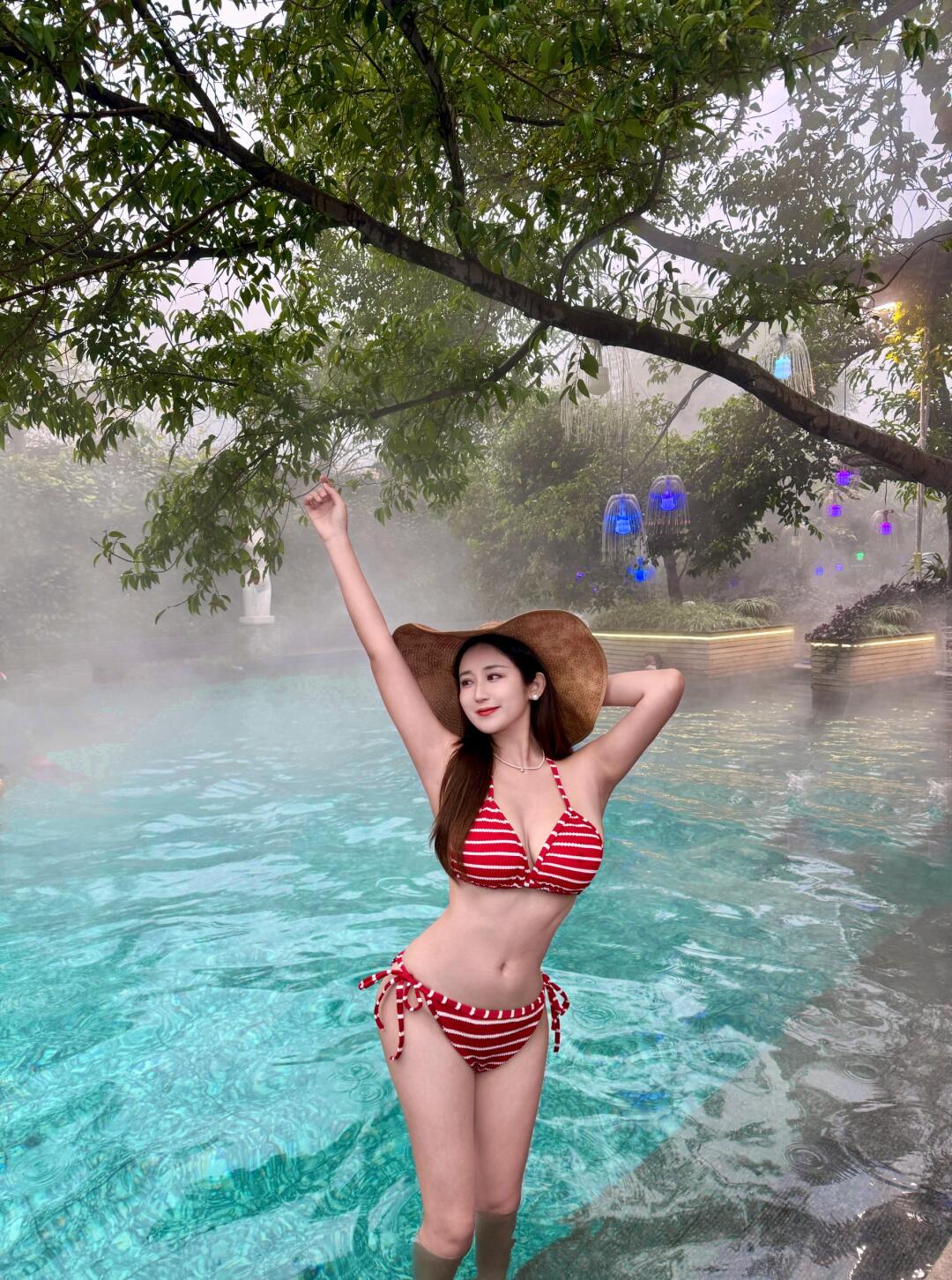 c.jpg