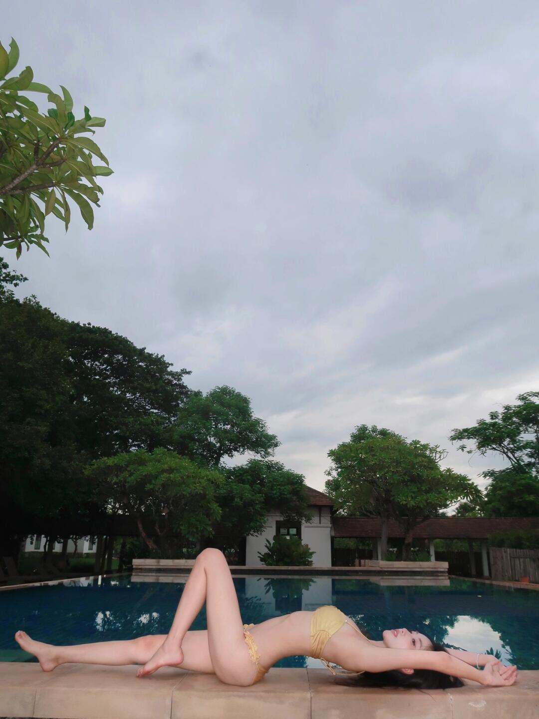 c.jpg