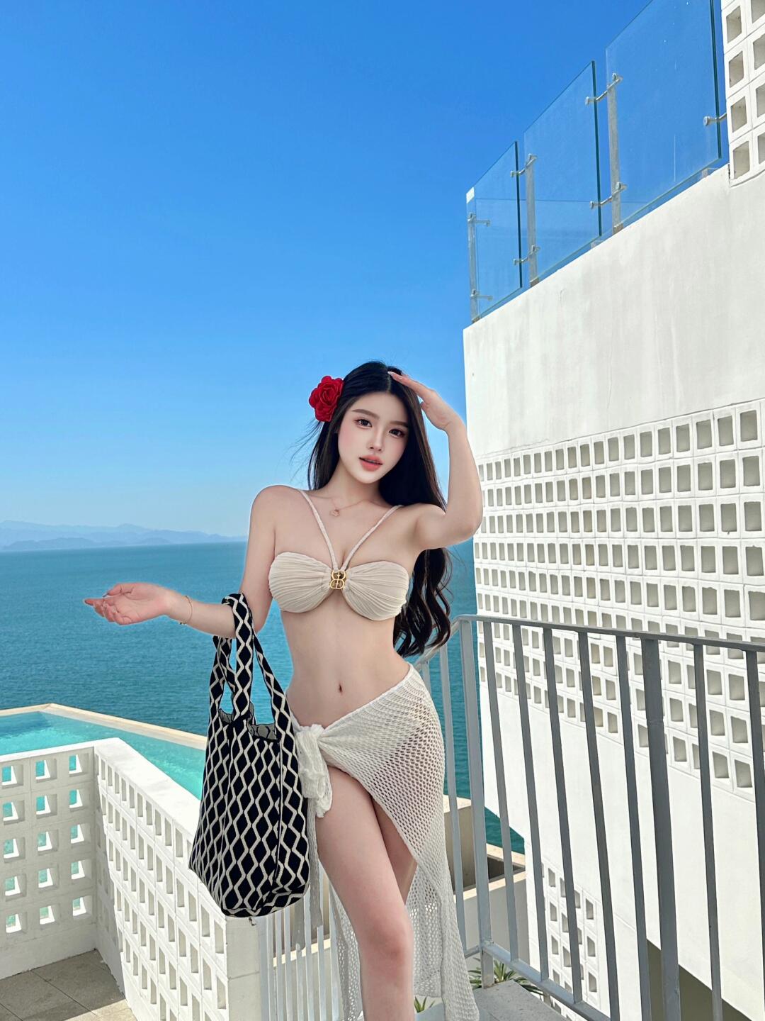 c.jpg