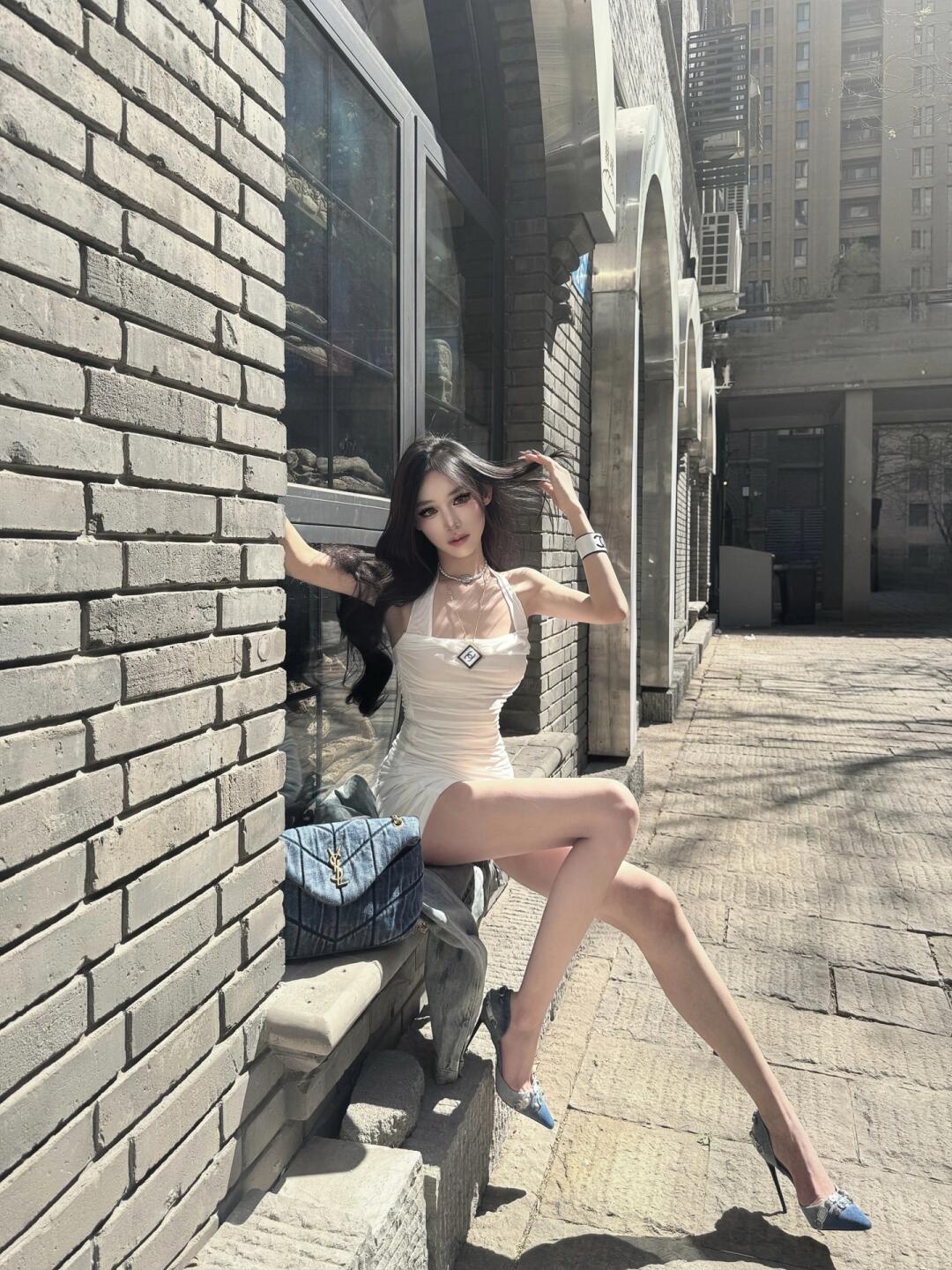 c.jpg