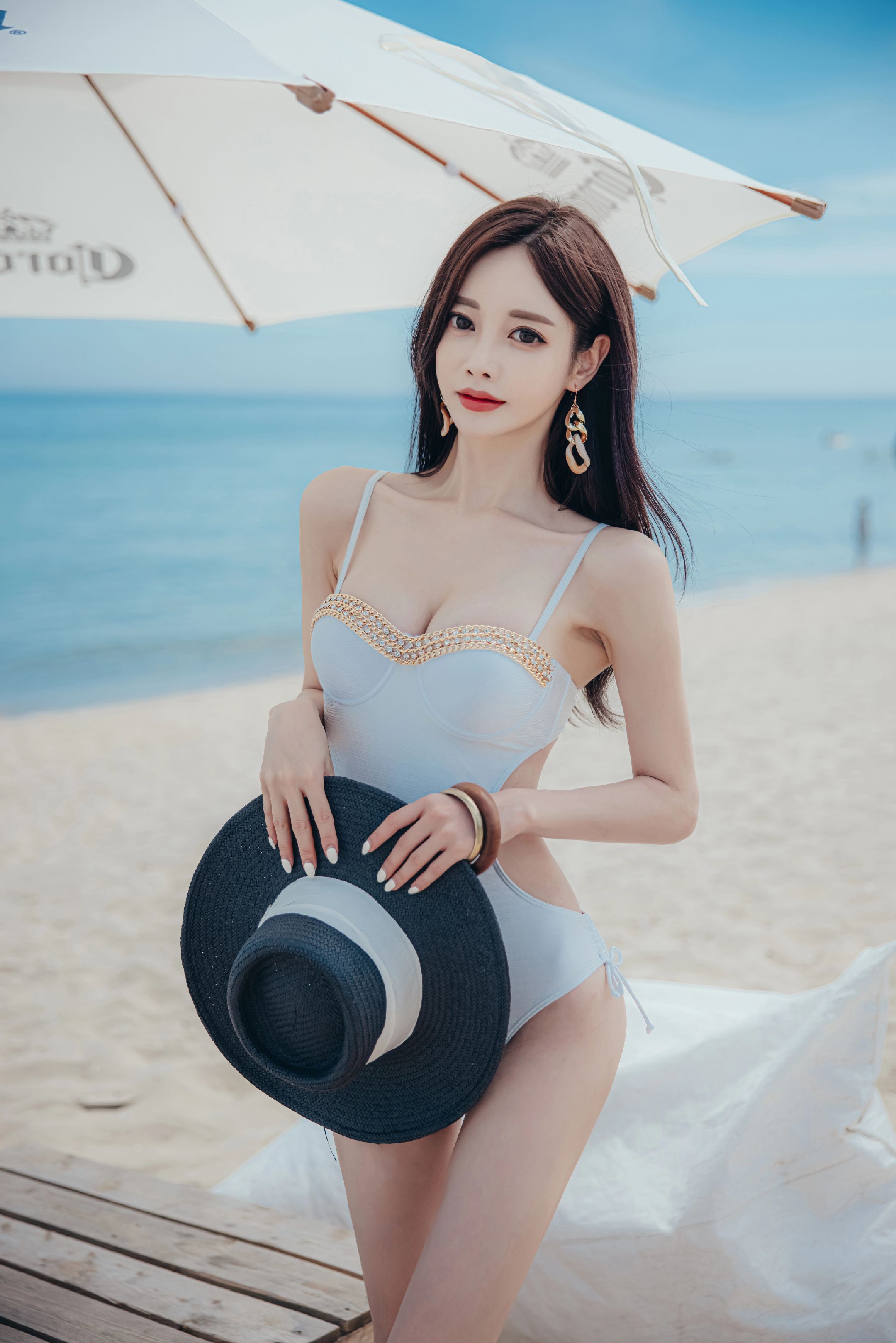 c.jpg