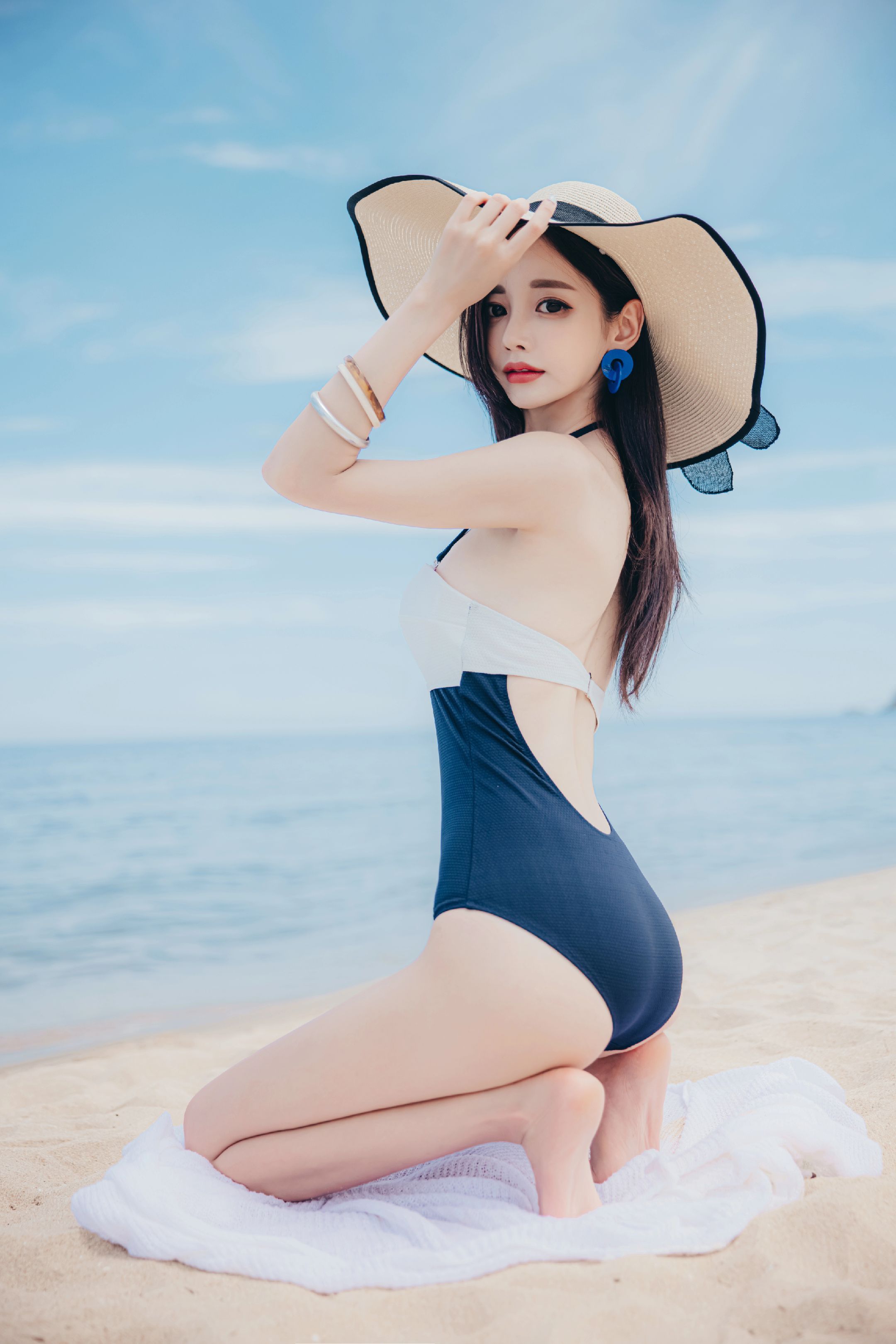 c.jpg