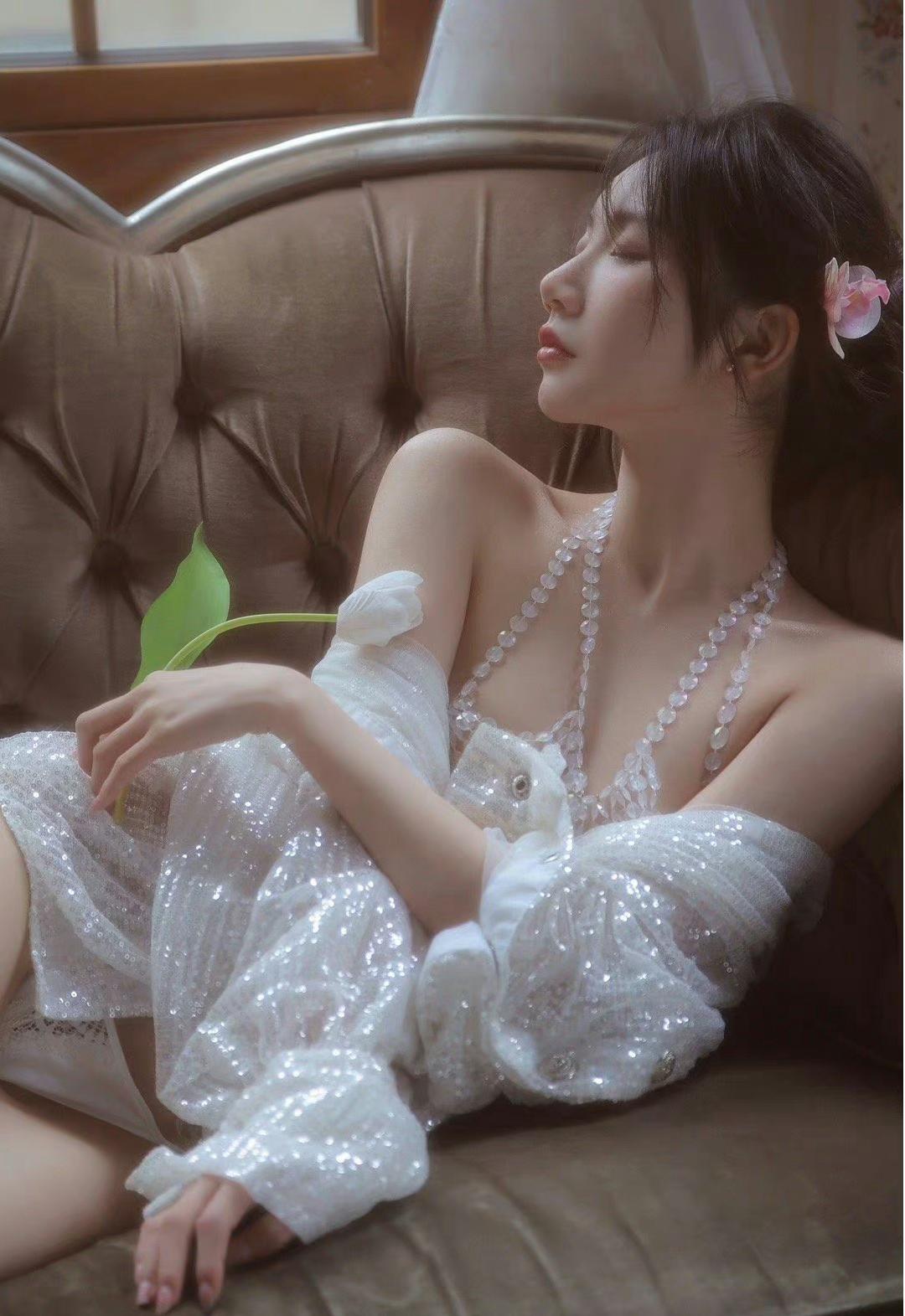 c.jpg