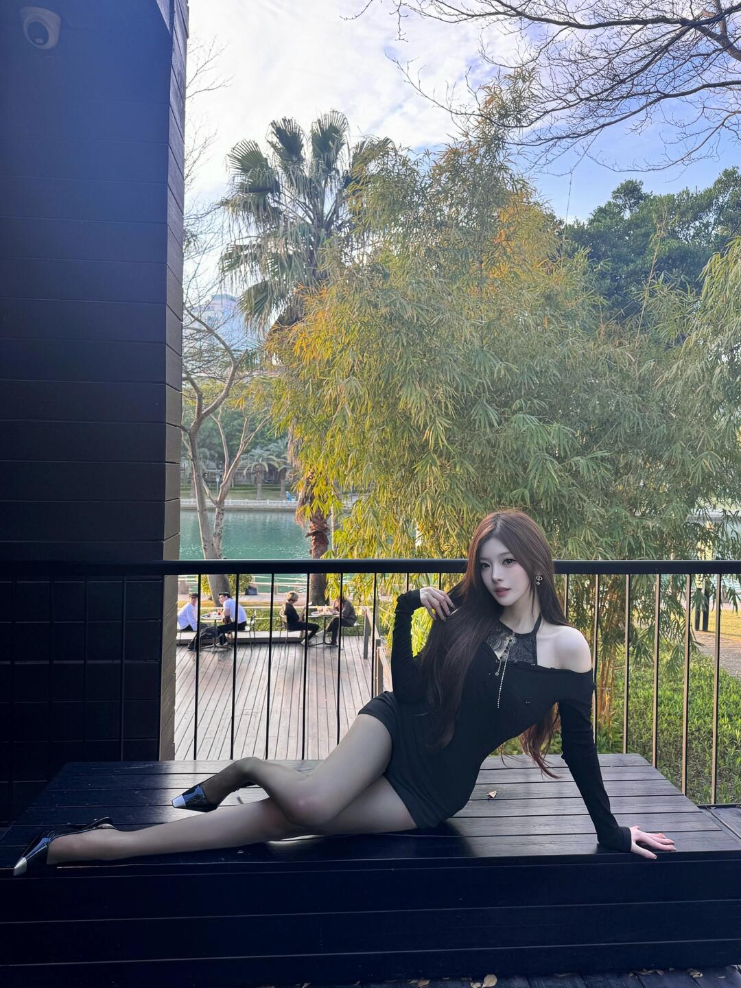 c.jpg