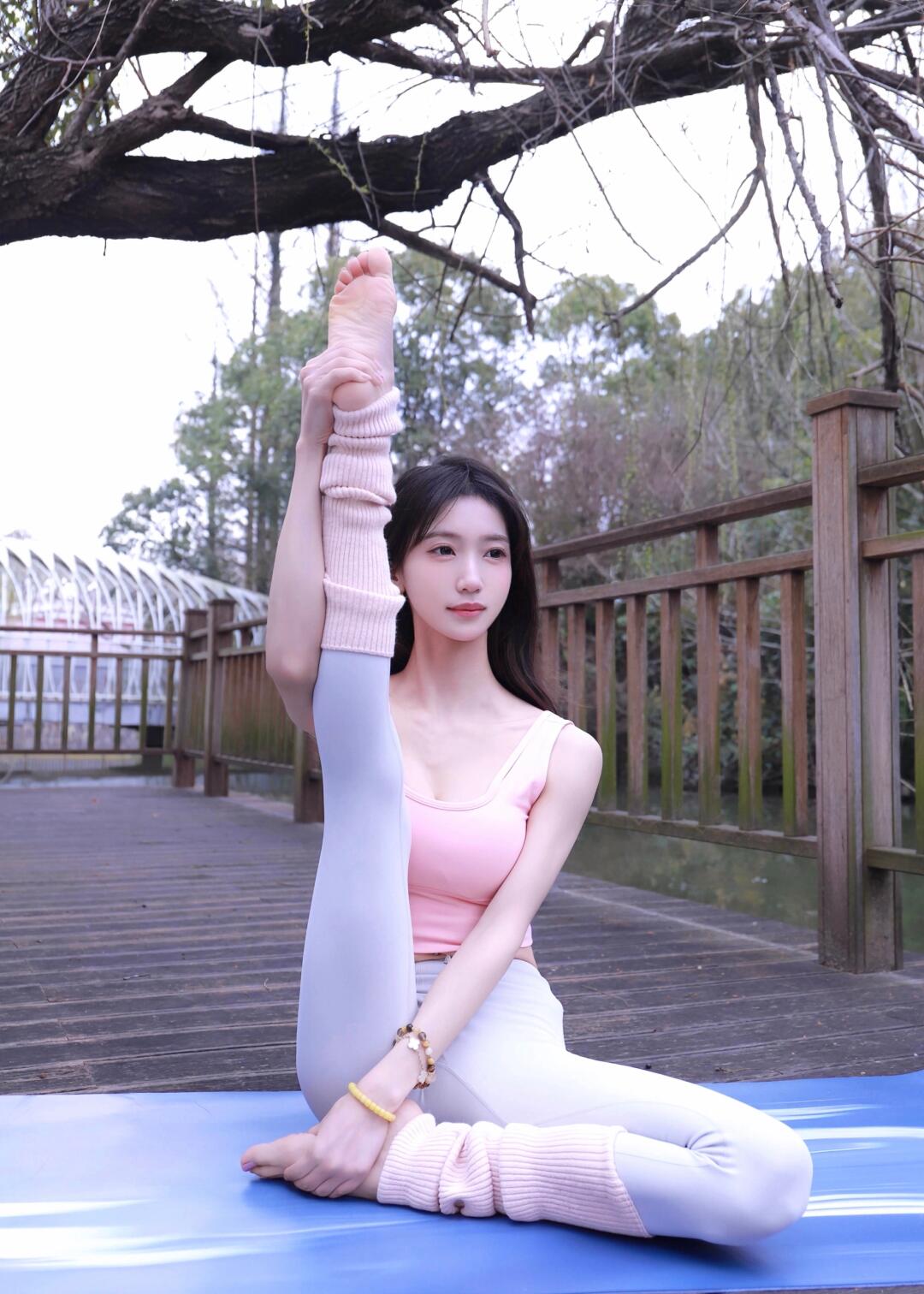c.jpg