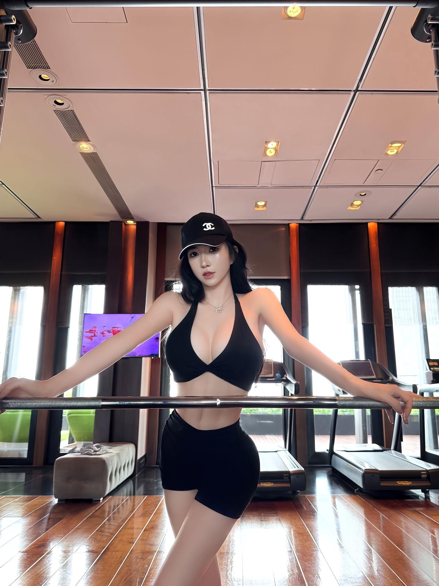 c.jpg
