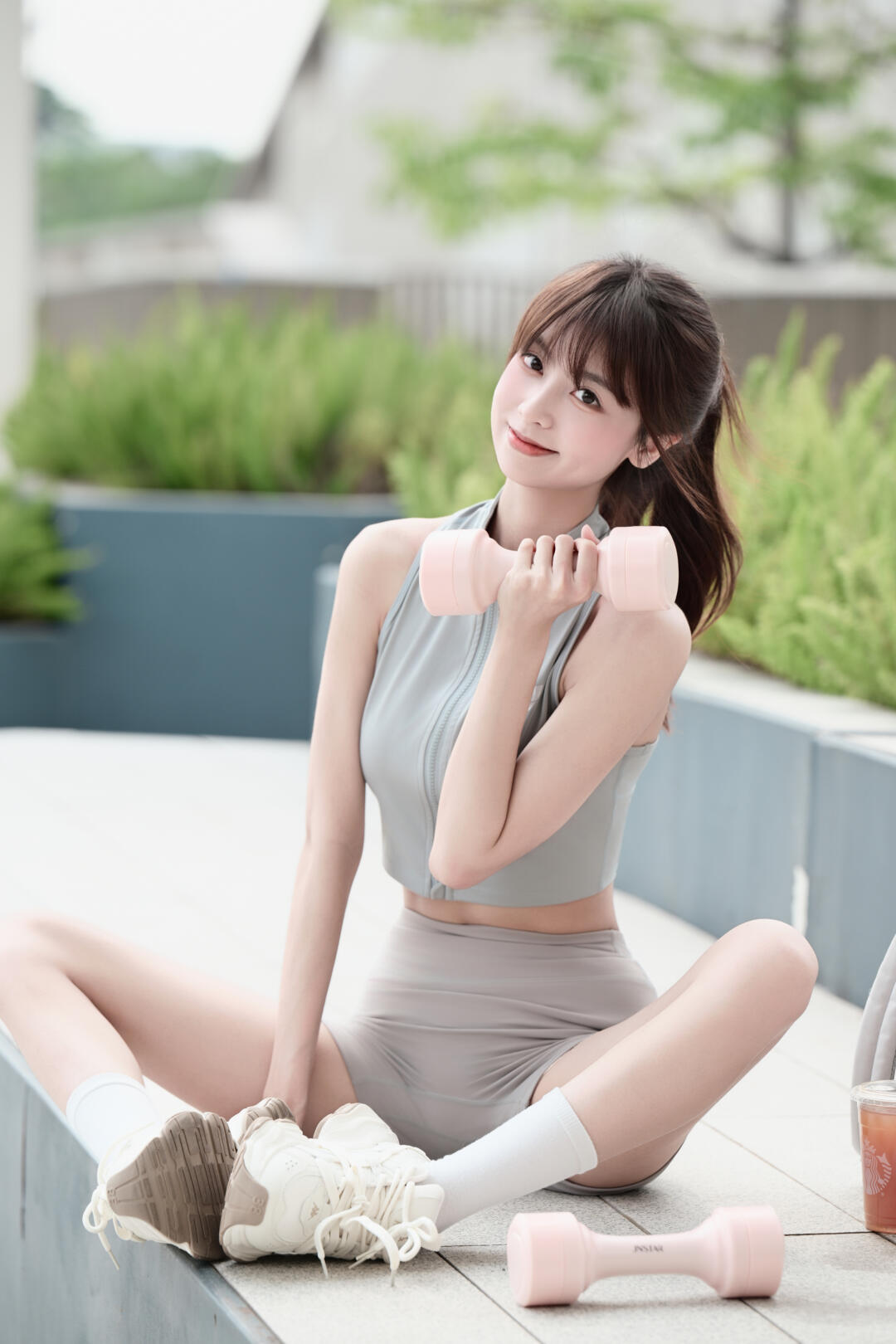 c.jpg