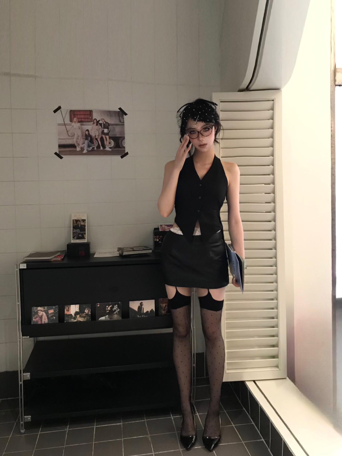 c.jpg