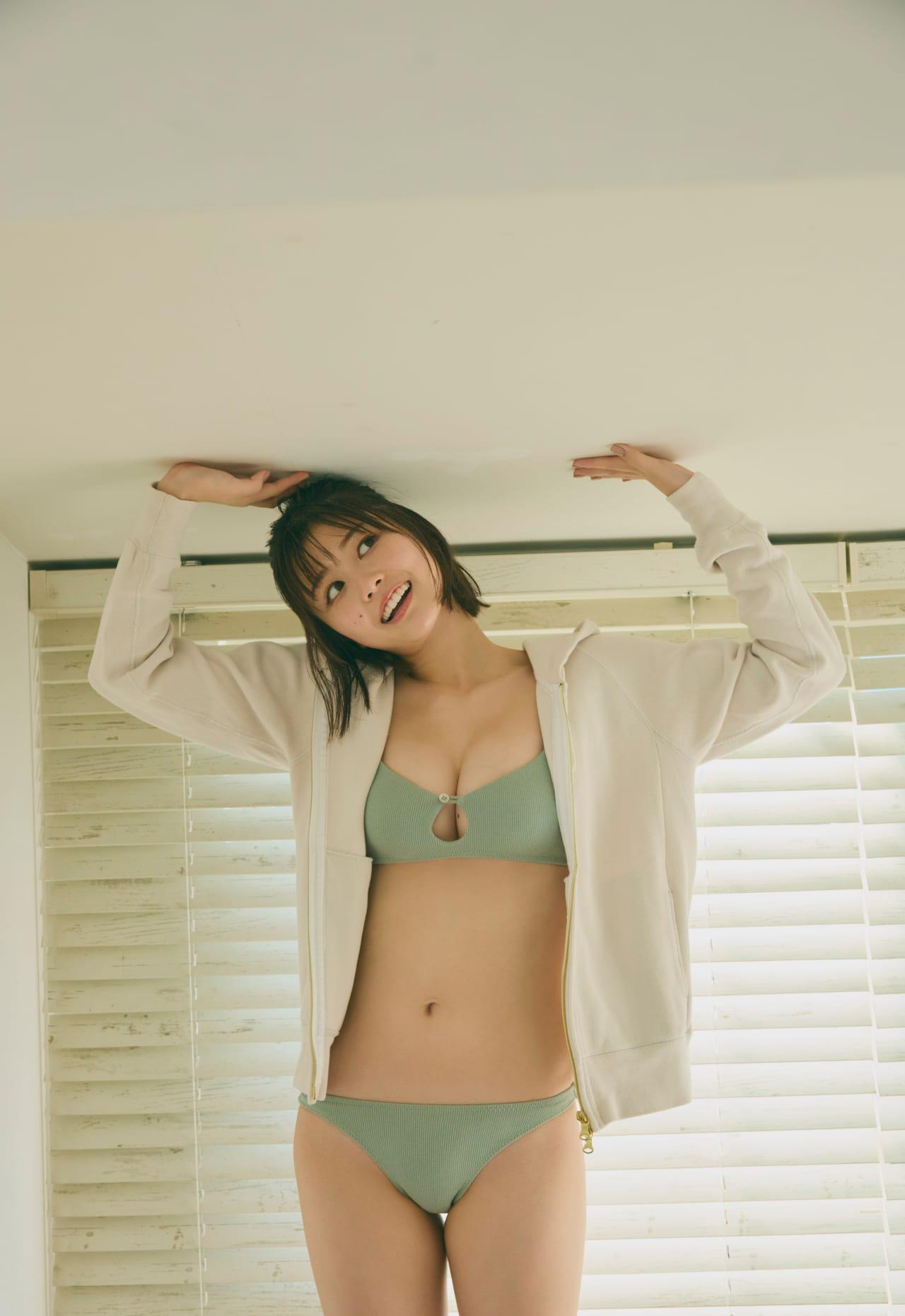 c.jpg