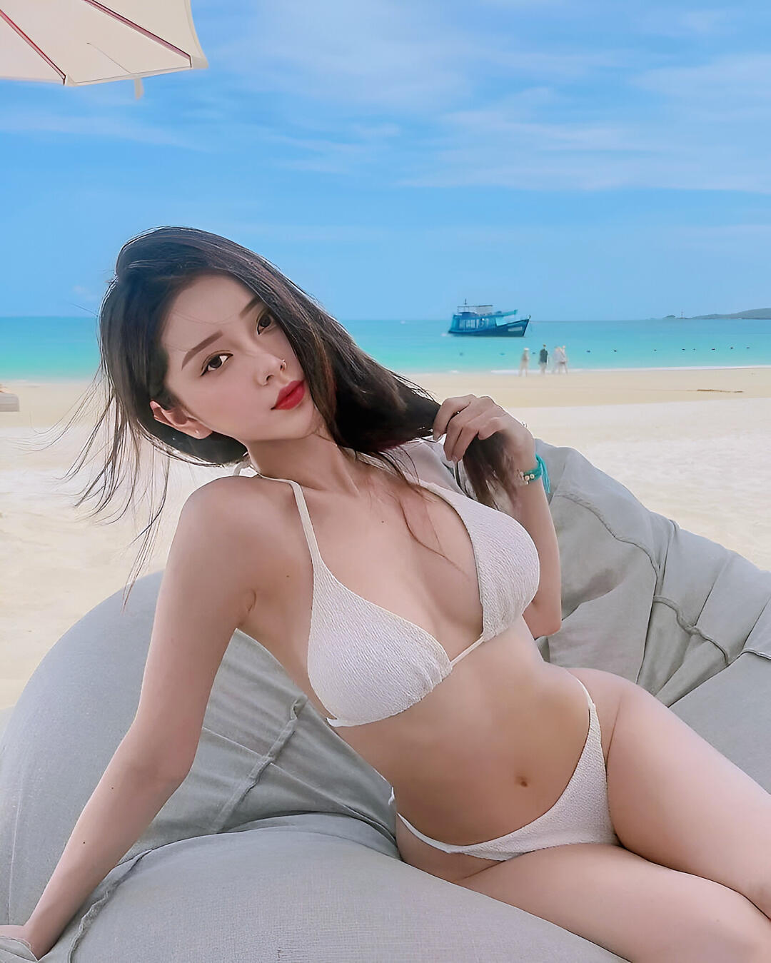 c.jpg