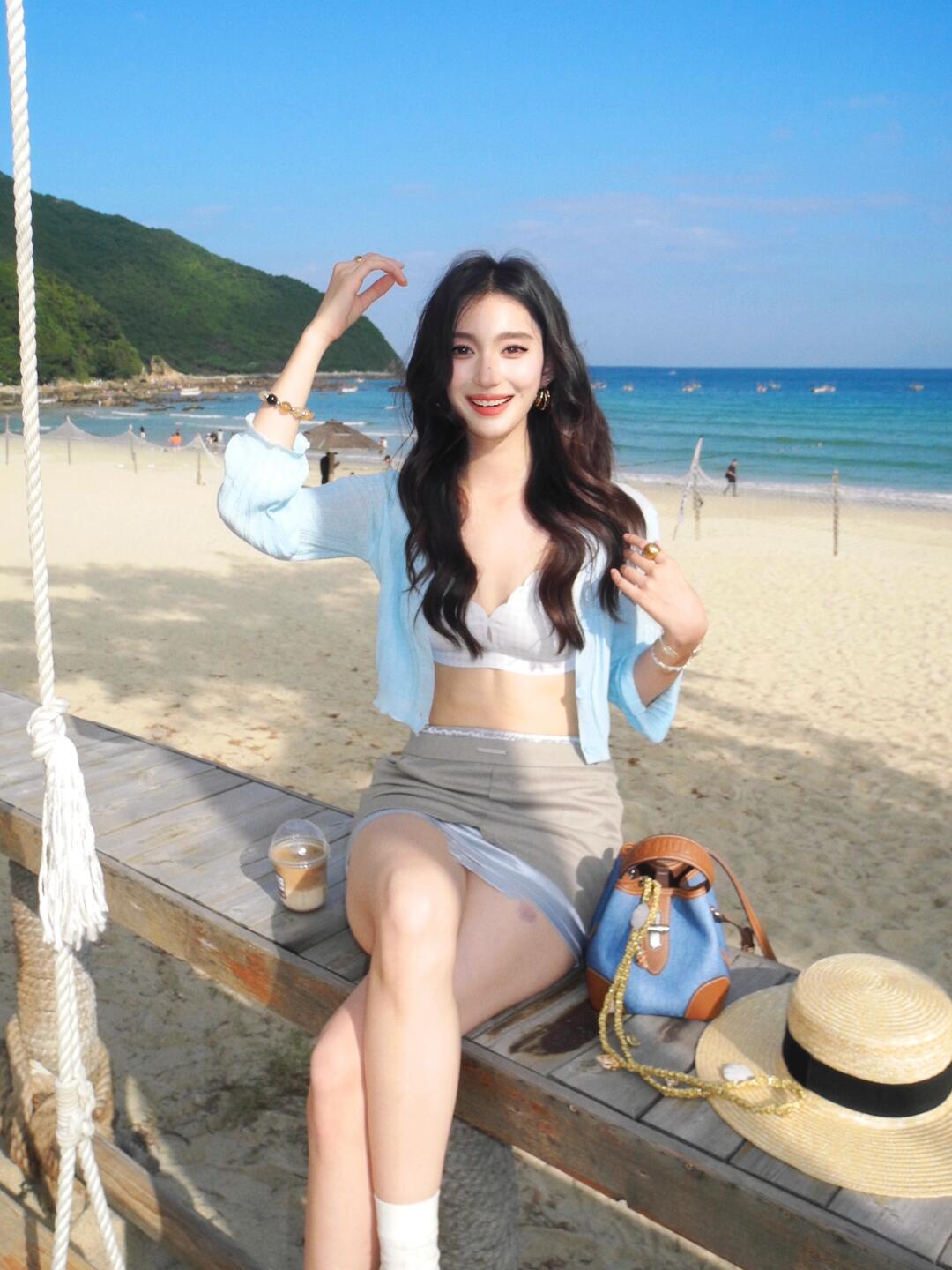 c.jpg