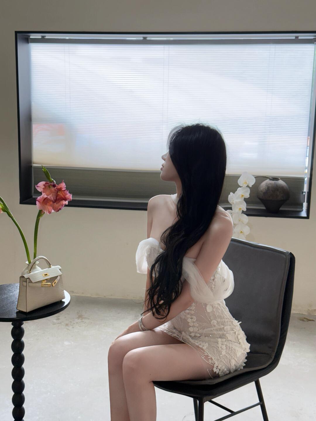 c.jpg