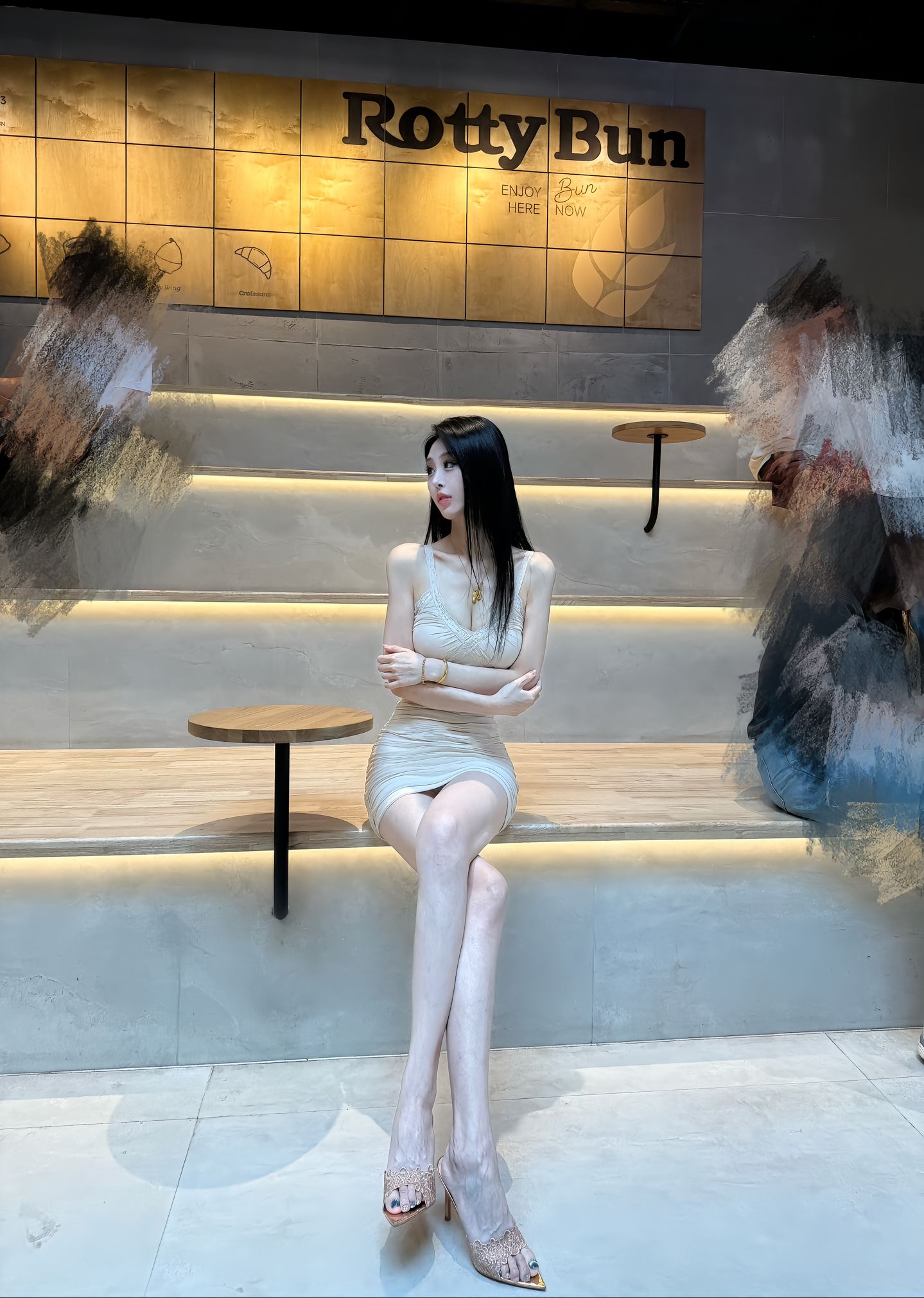 c.jpg