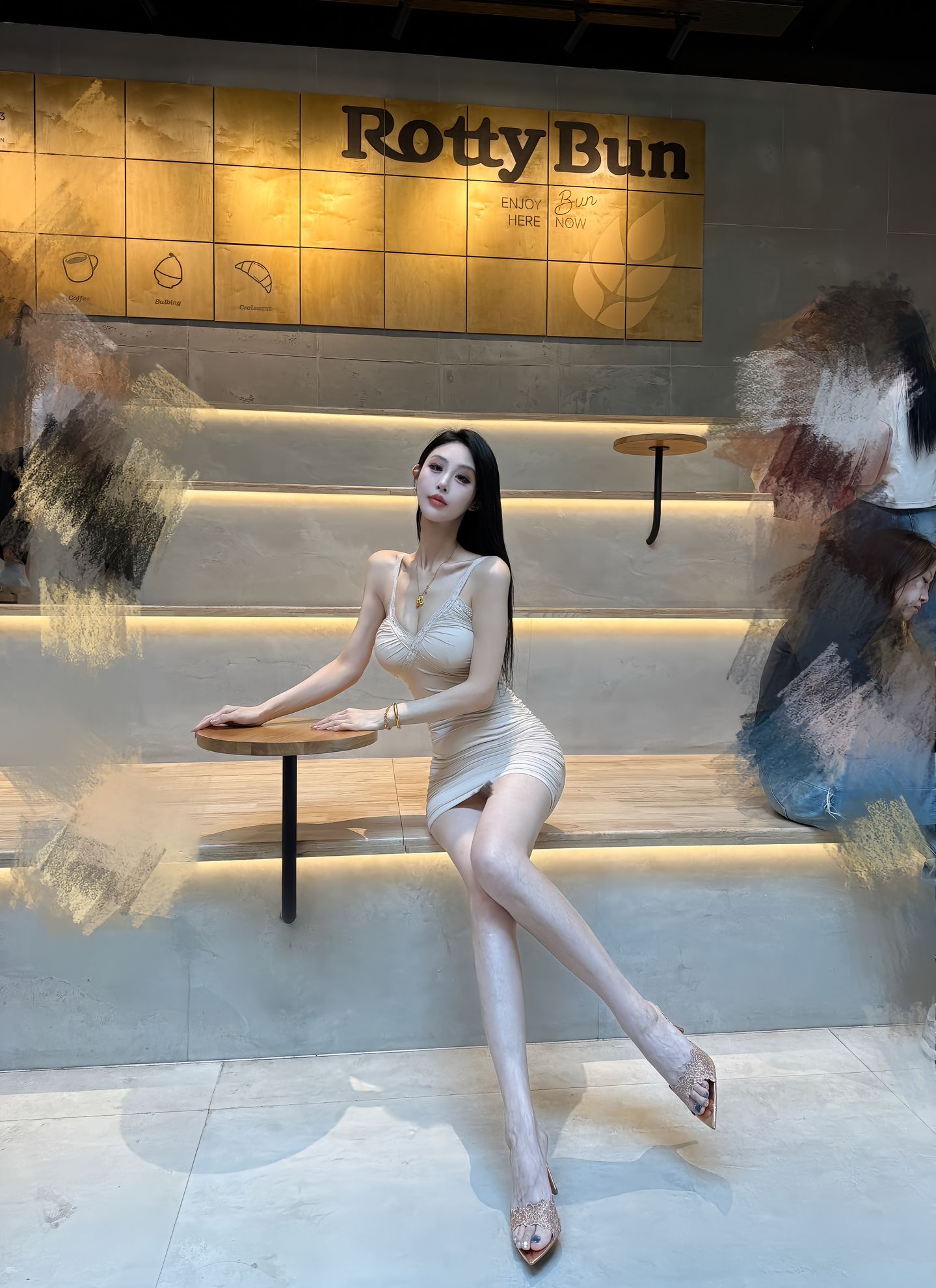 c.jpg