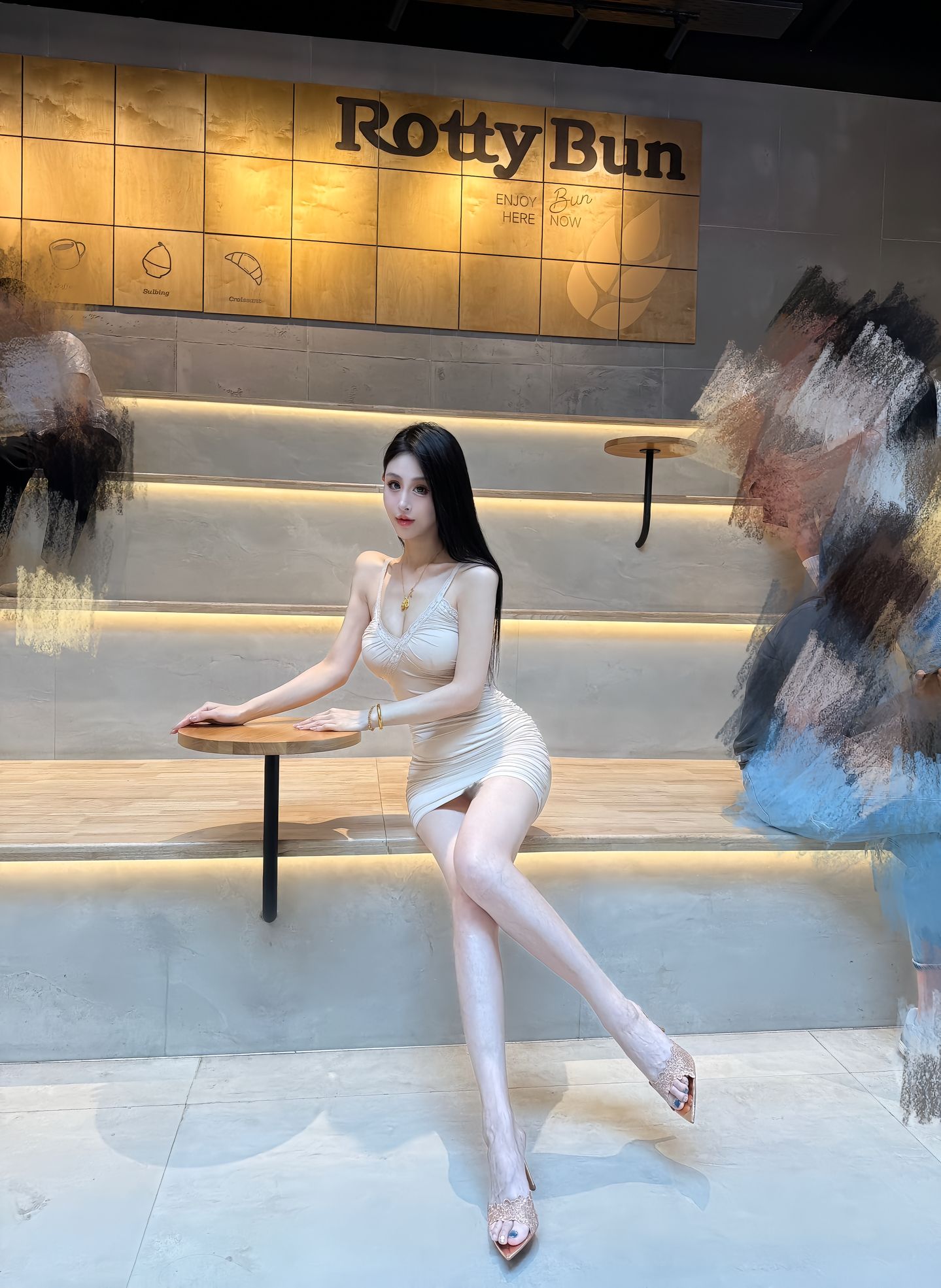 c.jpg