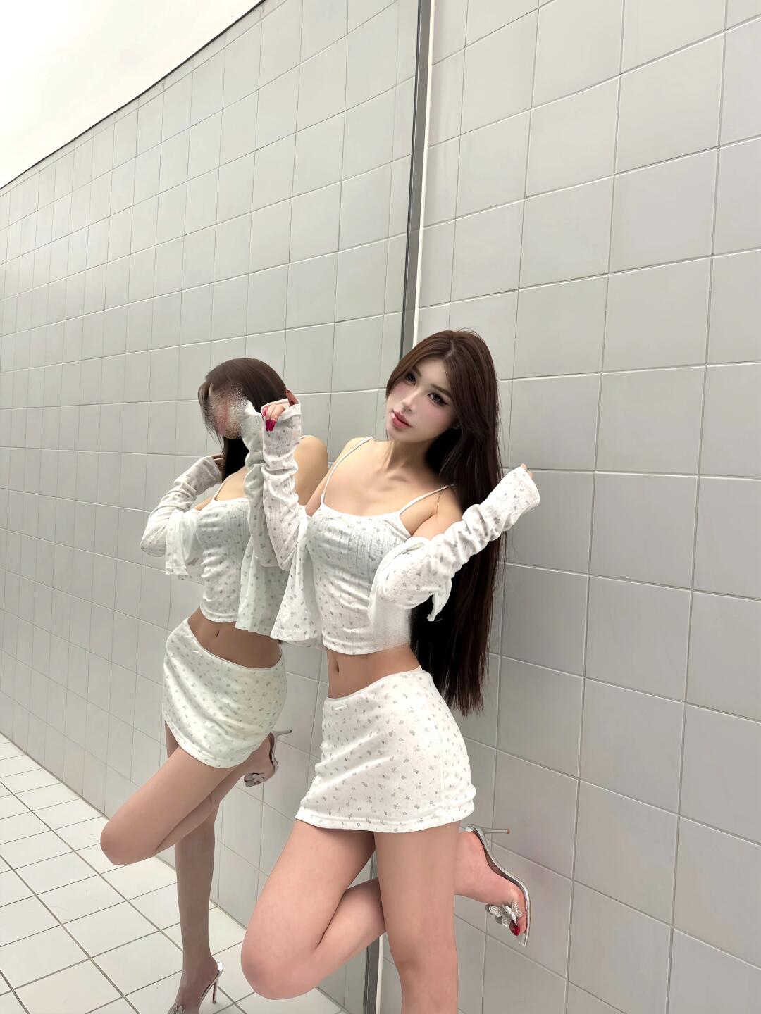 c.jpg