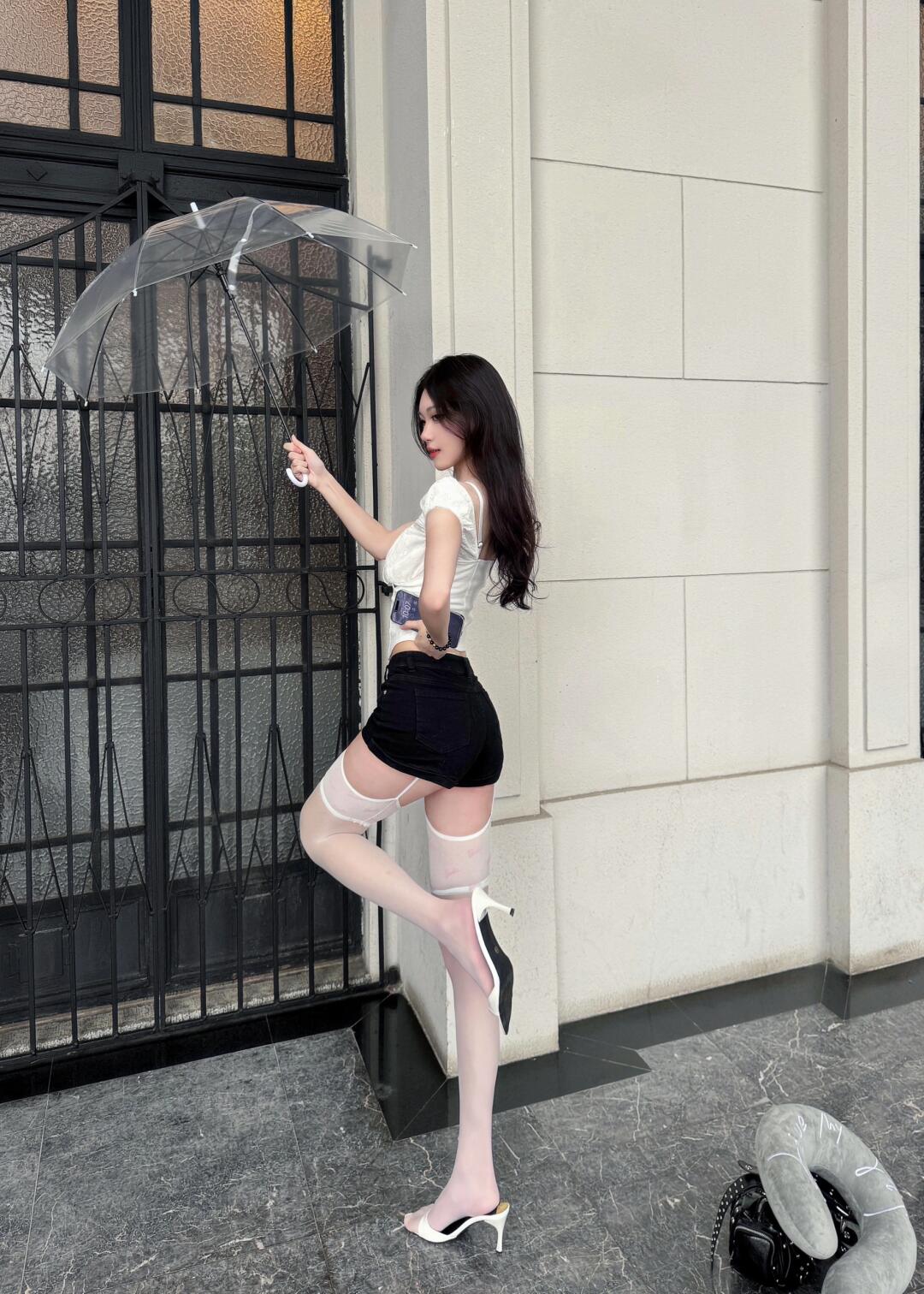 c.jpg