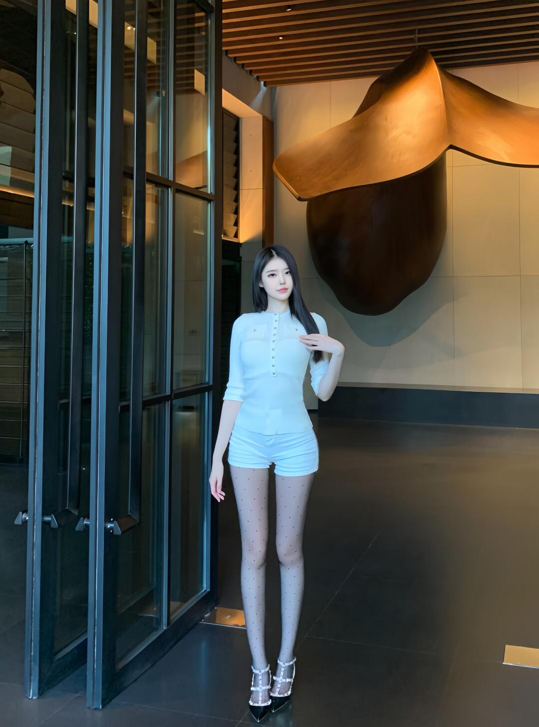 c.jpg