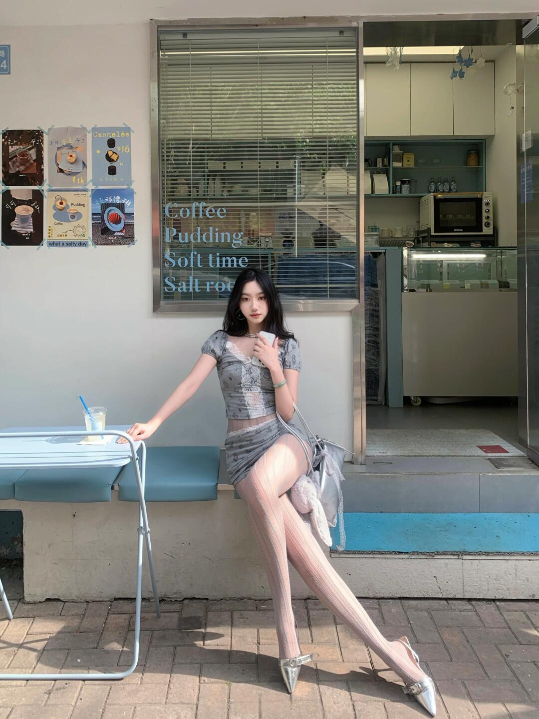c.jpg