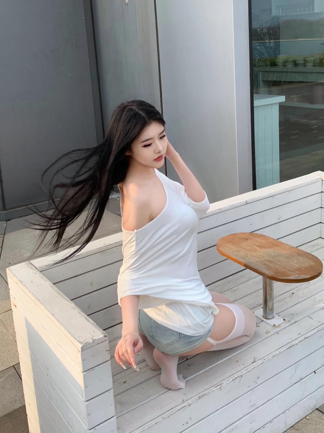 c.jpg