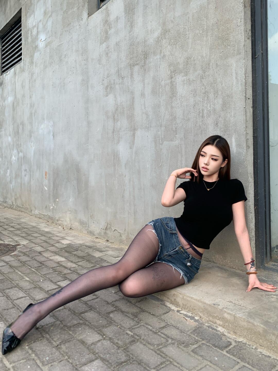 c.jpg