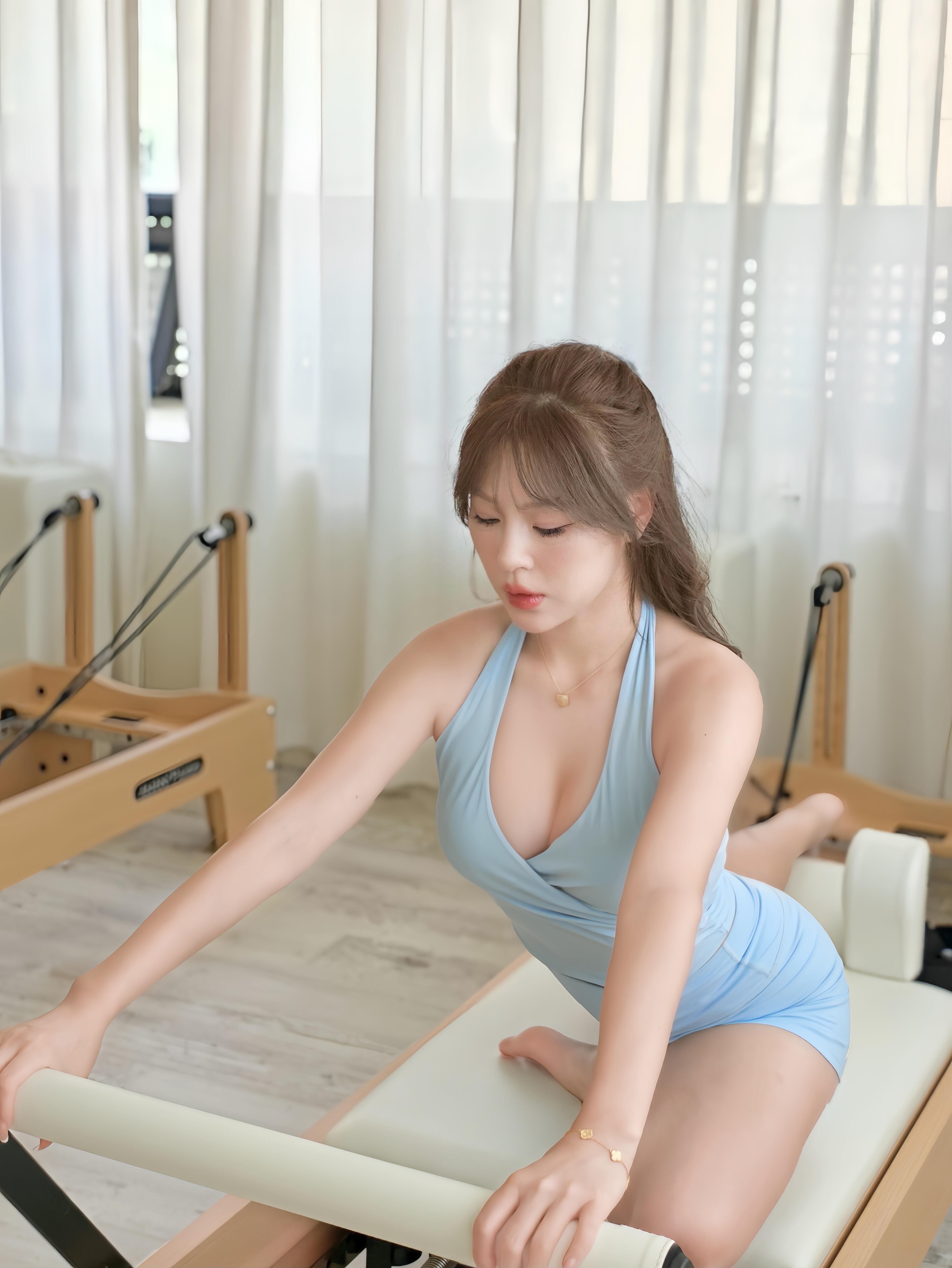 c.jpg